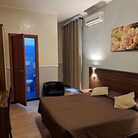 Hotel Leone Roma Dış mekan fotoğraf